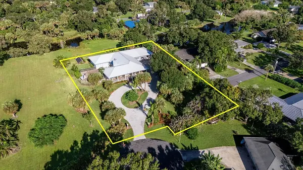 885 44th Court, Vero Beach, FL 32966