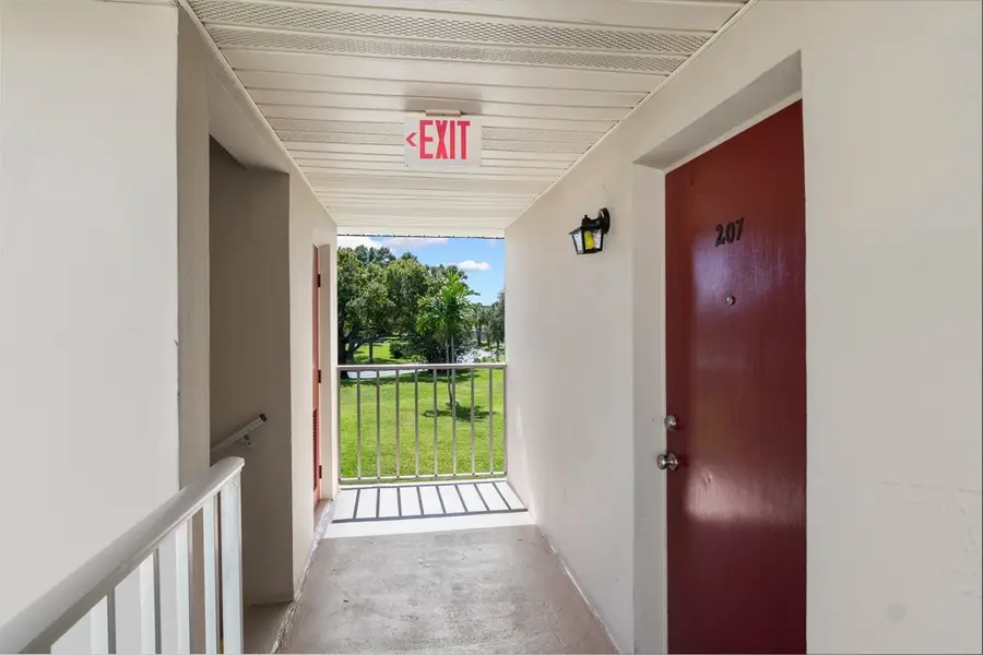 38 Vista Gardens Trail #207, Vero Beach, FL 32962 - #2