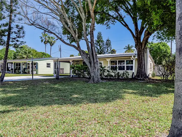 1620 5th Avenue, Vero Beach, FL 32960
