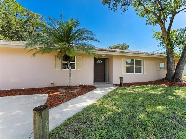 8666 24th Street, Vero Beach, FL 32966