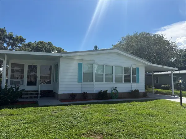 923 Hemlock Street, Barefoot Bay, FL 32976