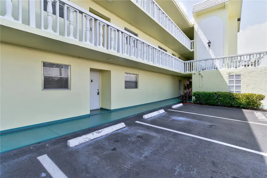 1100 Ponce De Leon Circle N #N106, Vero Beach, FL 32960 - #3