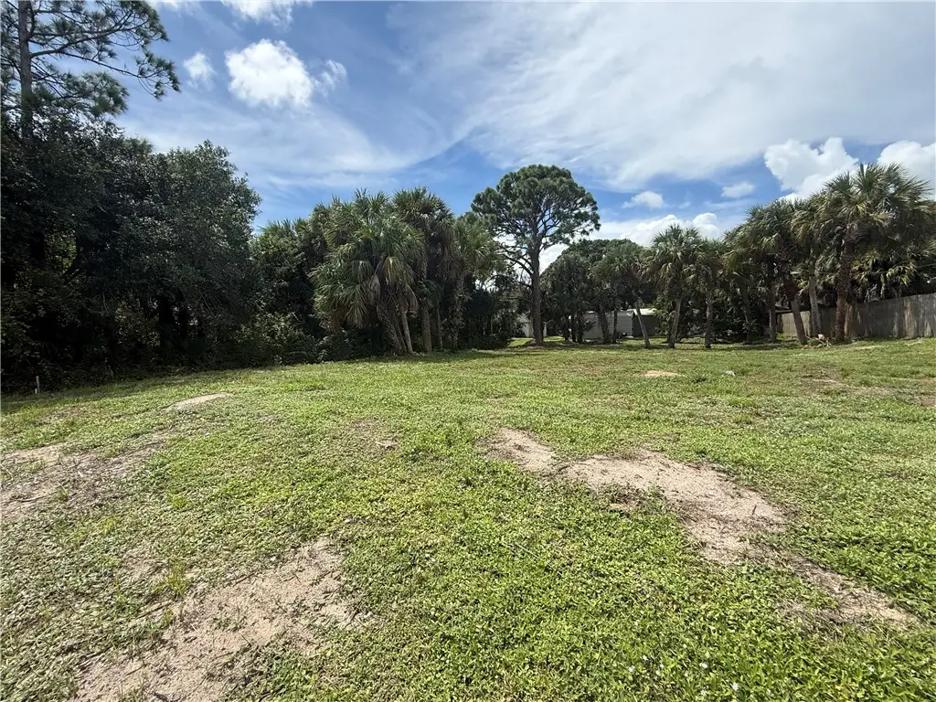 7815 105th Court, Vero Beach, FL 32967 - #1