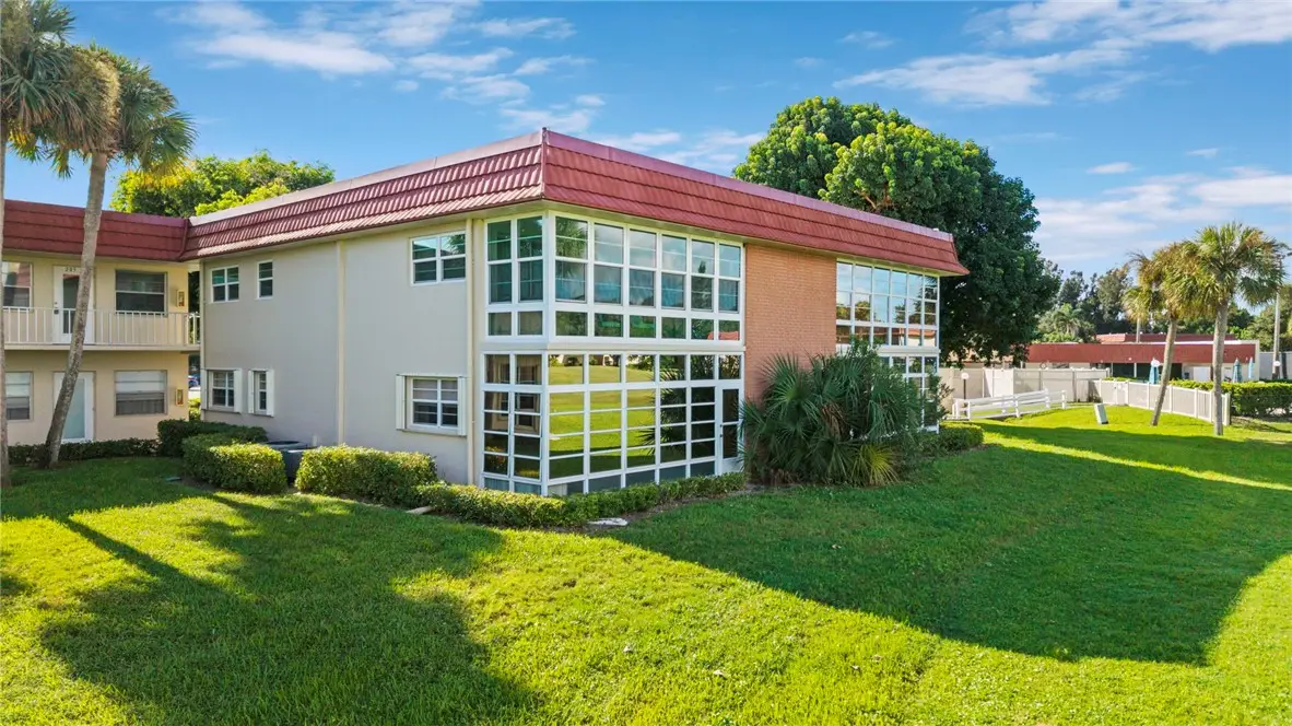 27 Pine Arbor Lane #106, Vero Beach, FL 32962 - #1