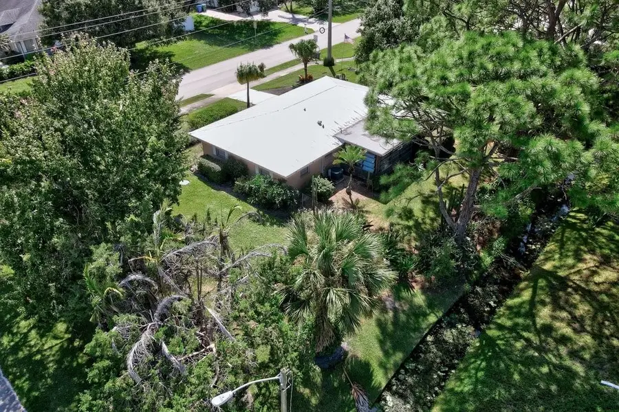 692 Barber Street, Sebastian, FL 32958 - #3