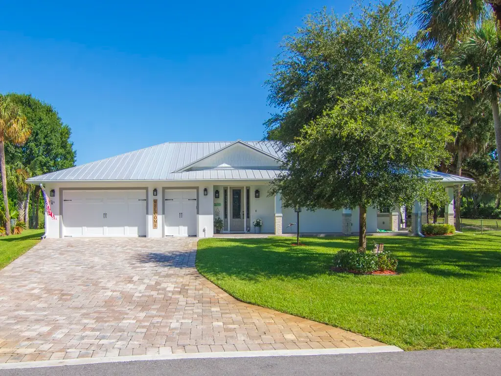 2926 Carissa Drive, Vero Beach, FL 32960 - #1