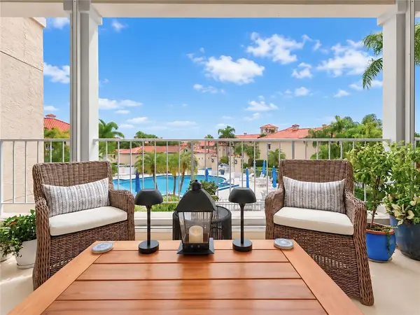 5060 Harmony Circle #208, Vero Beach, FL 32967