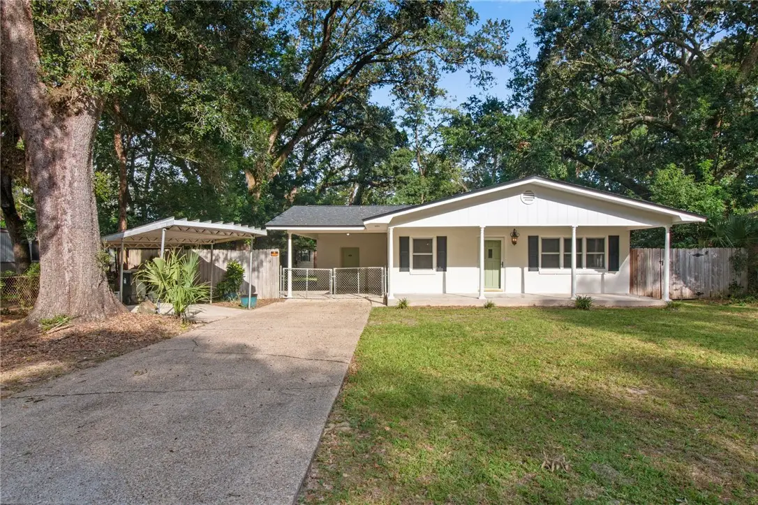 1818 N 61st Avenue, Myrtle Grove, FL 32506 - #1