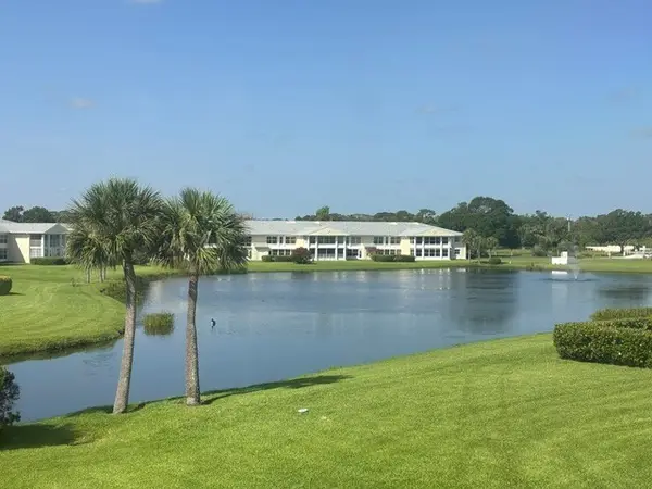 387 N Grove Isle Circle #387, Vero Beach, FL 32962