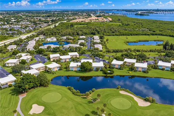 34 Vista Gardens Trail #105, Vero Beach, FL 32962