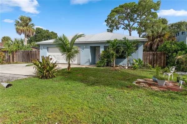 2466 1st Street, Vero Beach, FL 32962