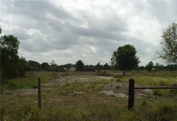 10225 138th Avenue, Fellsmere, FL 32948