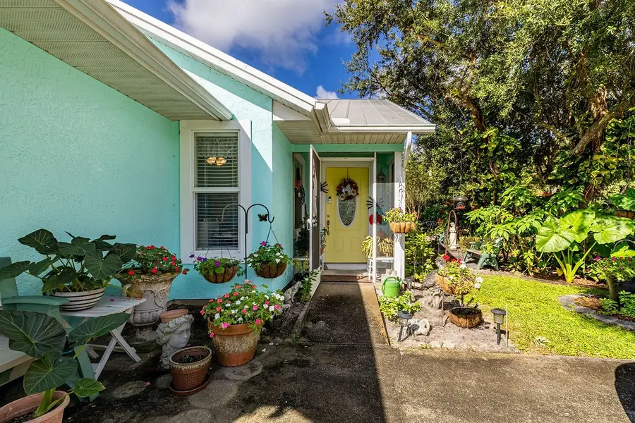 2585 85th Avenue, Vero Beach, FL 32966 - #2