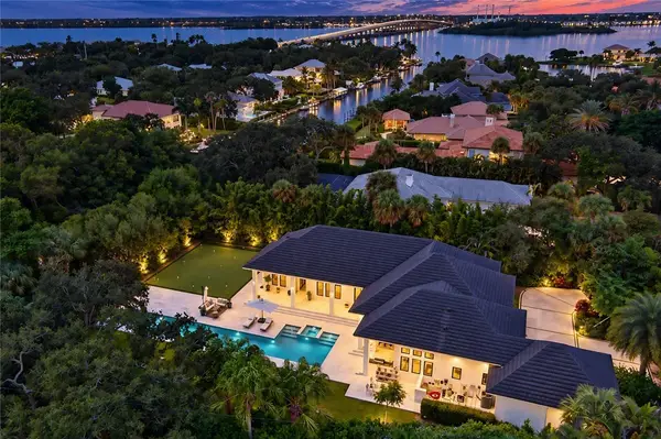 790 Lake Drive, Vero Beach, FL 32963