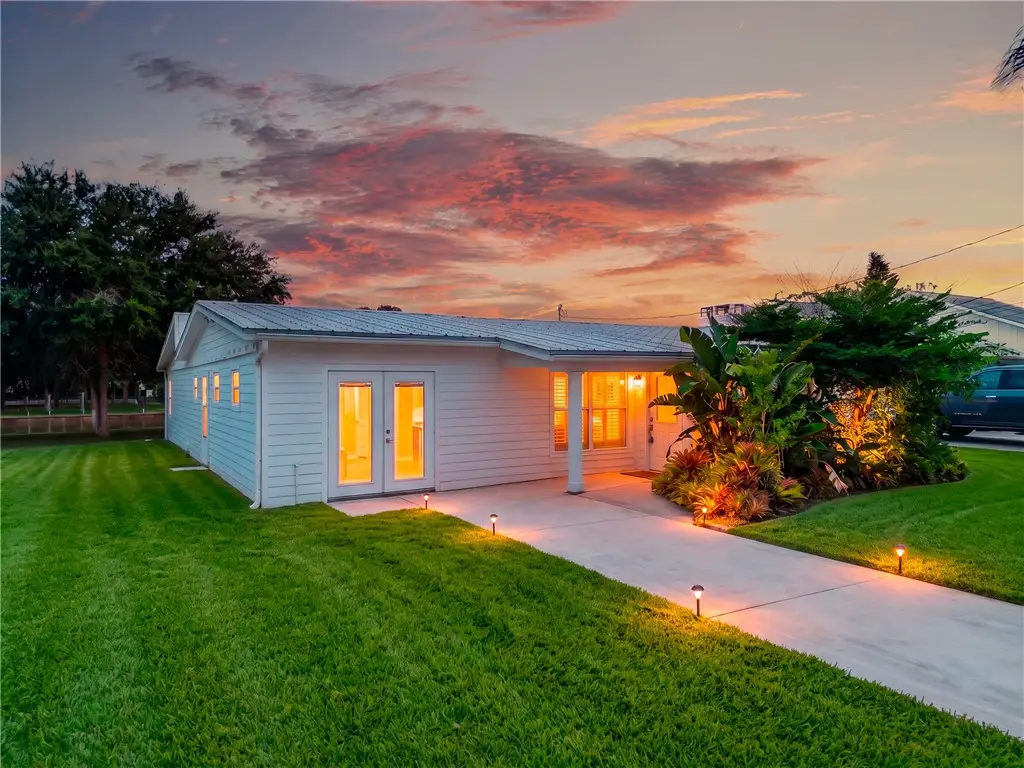 241 14th Place, Vero Beach, FL 32960 - #1