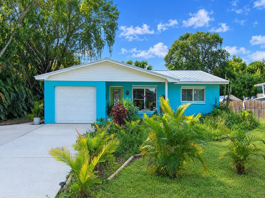 625 18th Avenue, Vero Beach, FL 32962 - #1