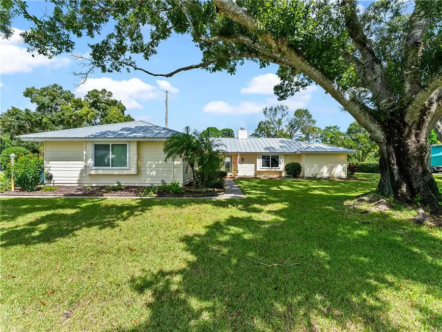 3530 3rd Place Sw, Vero Beach, FL 32968 - #2
