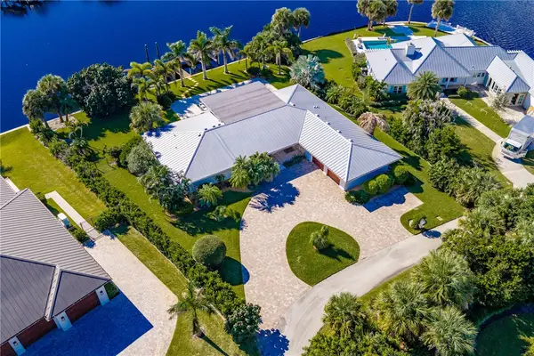 4304 Bethel Creek Drive, Vero Beach, FL 32963