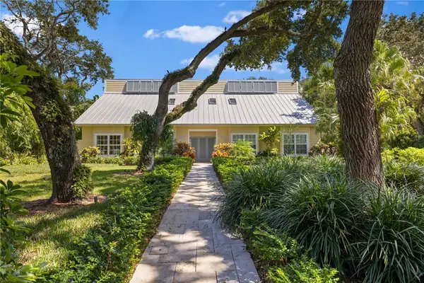 1502/1500 Club Drive, Vero Beach, FL 32963