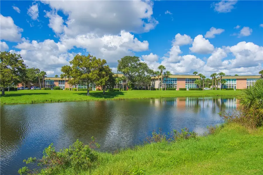 40 Vista Gardens Trail #202, Vero Beach, FL 32962 - #2