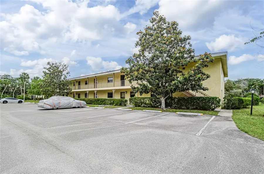 400 18th Street #D6, Vero Beach, FL 32960 - #2