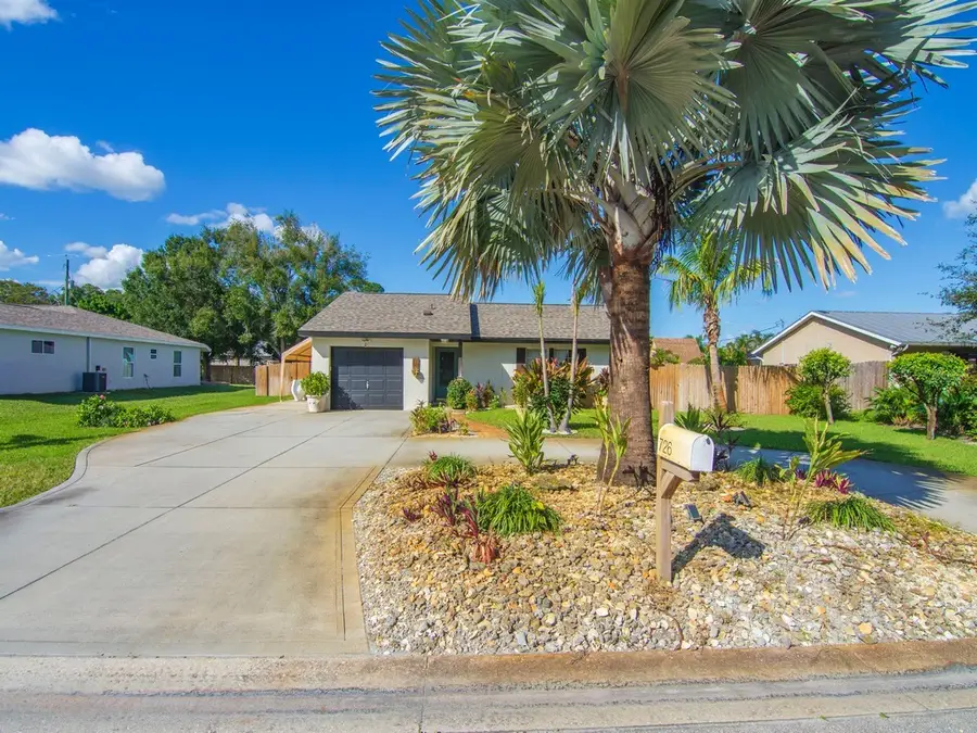 726 19th Place Sw, Vero Beach, FL 32962 - #3