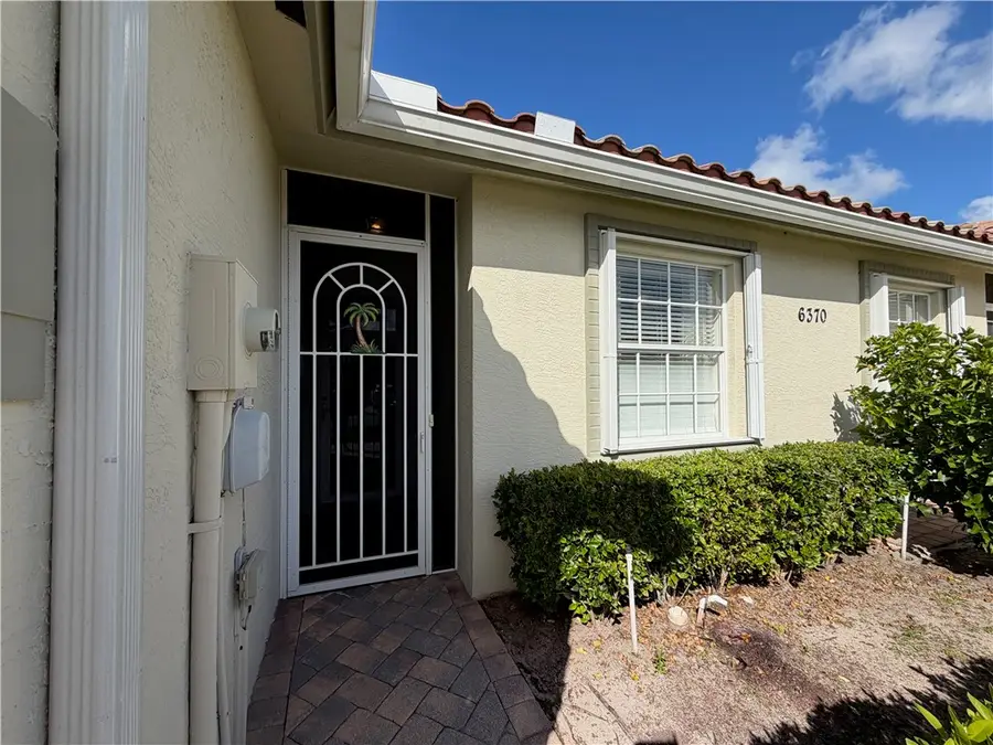 6370 Oxford Circle #102B, Vero Beach, FL 32966 - #3