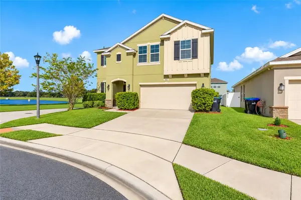 1901 Siesta Falls Court, Orlando, FL 32824