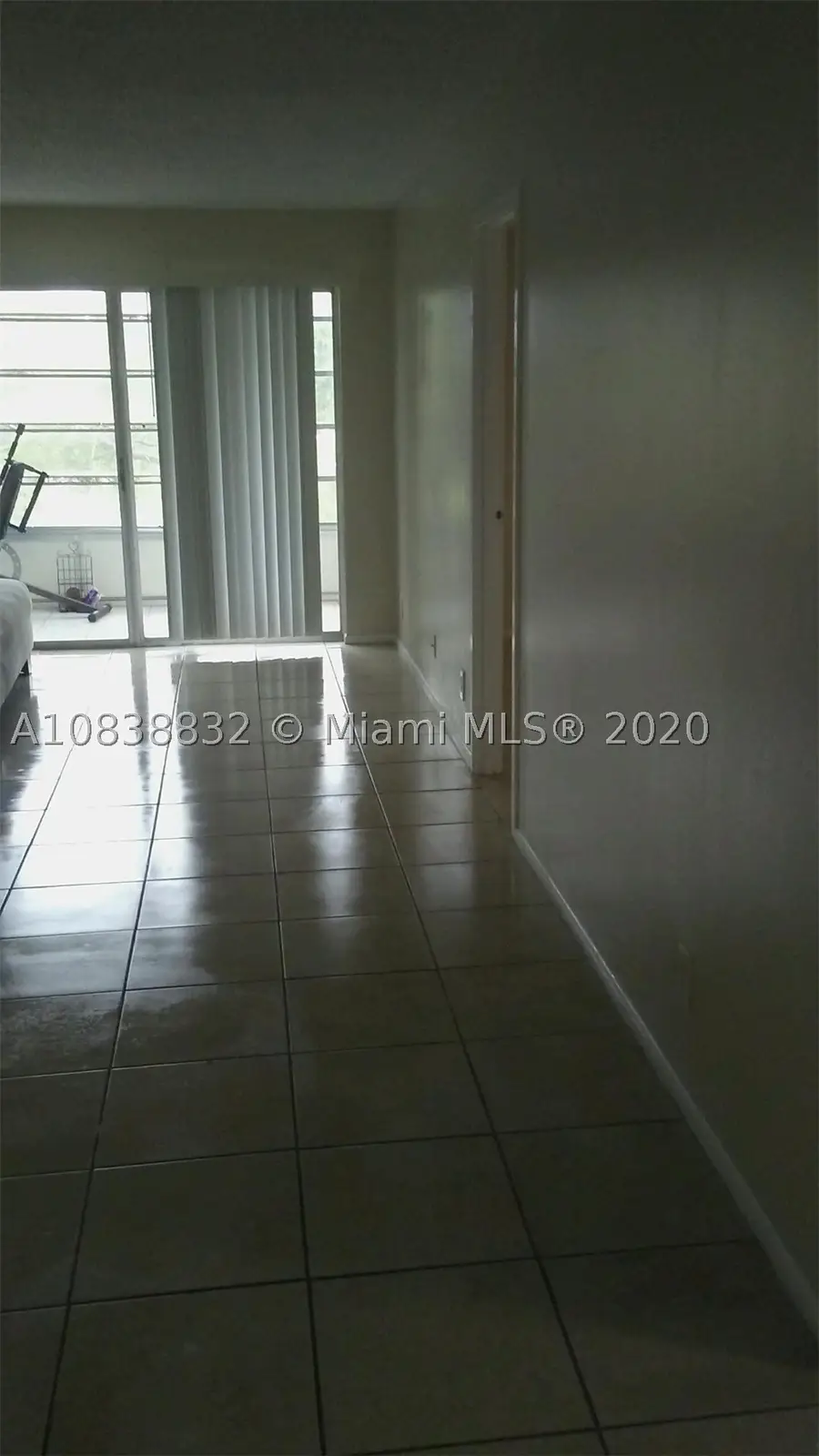 8411 Lagos De Campo #303U, Tamarac, FL 33321 - #2