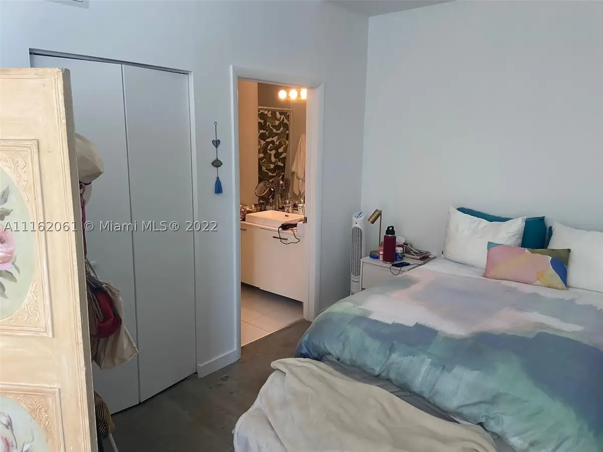 151 SE 1st #PH05, Miami, FL 33131 - #1