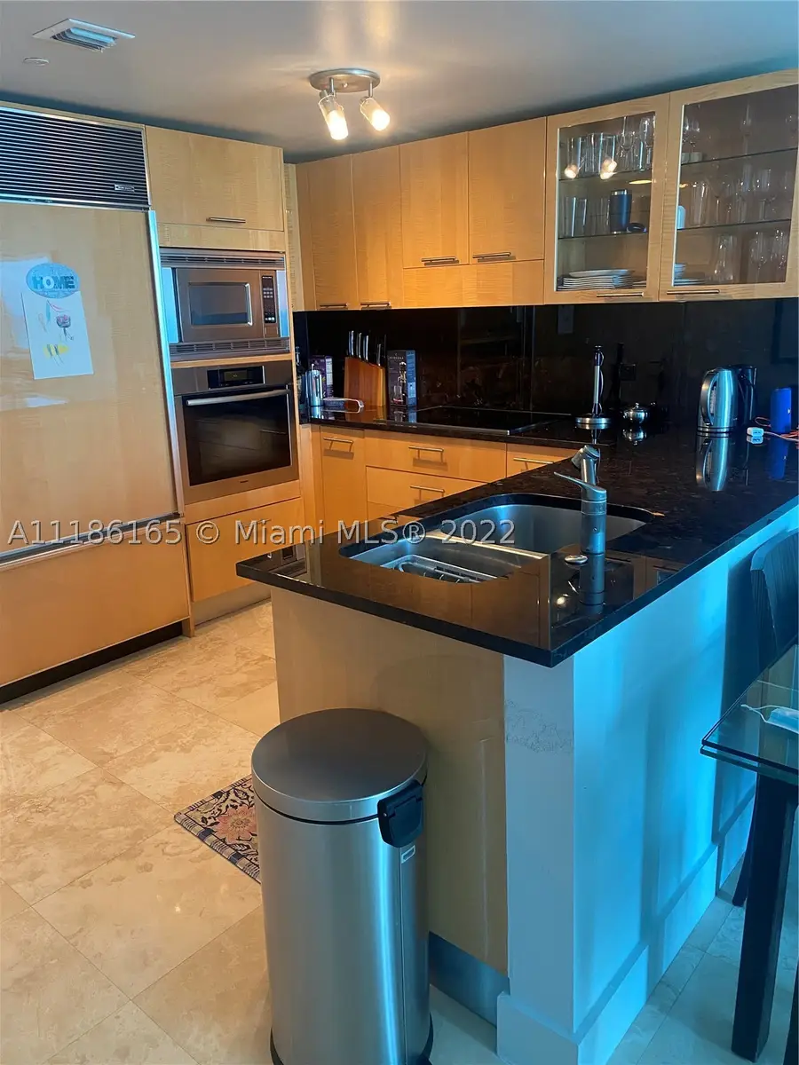 6801 Collins #1102 (door 1111), Miami Beach, FL 33141 - #3
