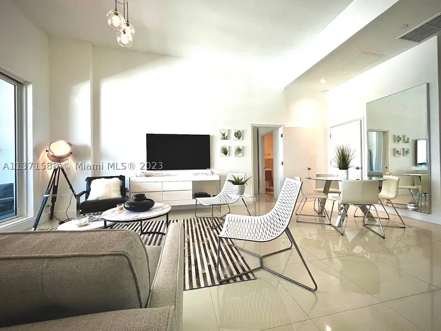2301 Collins #1626, Miami Beach, FL 33139 - #2