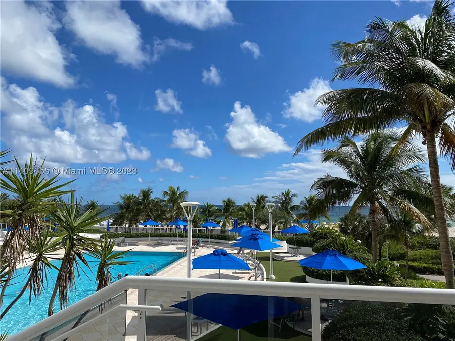 100 Lincoln #939, Miami Beach, FL 33139 - #2
