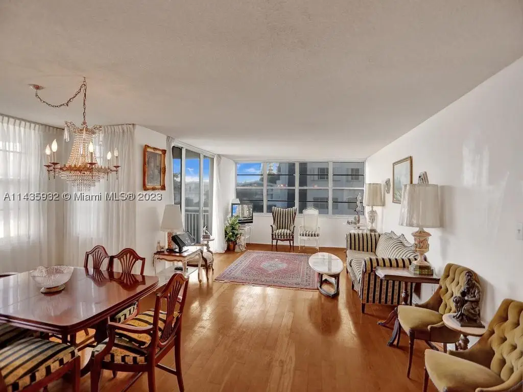 18051 Biscayne #304, Aventura, FL 33160 - #1