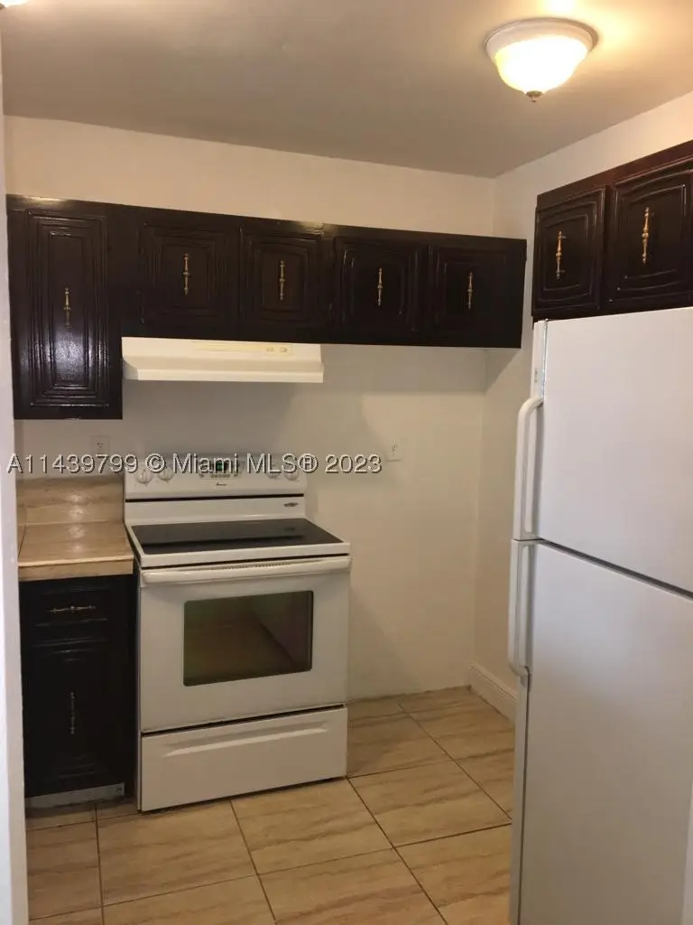 498 NW 165th St #D205, Miami, FL 33169 - #3