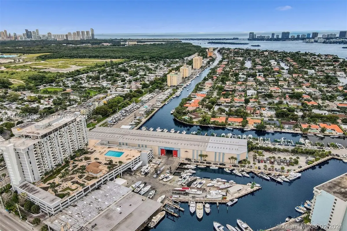 13499 Biscayne #1513, North Miami, FL 33181 - #1