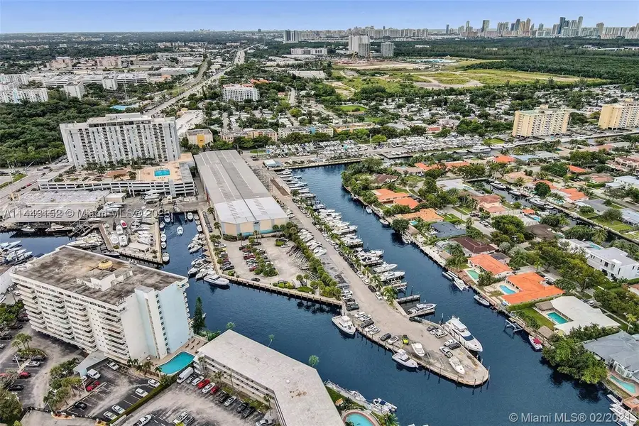 13499 Biscayne #1513, North Miami, FL 33181 - #2
