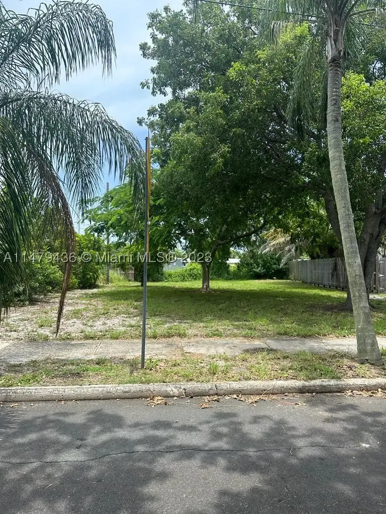 3014 Greenwood, West Palm Beach, FL 33407 - #2