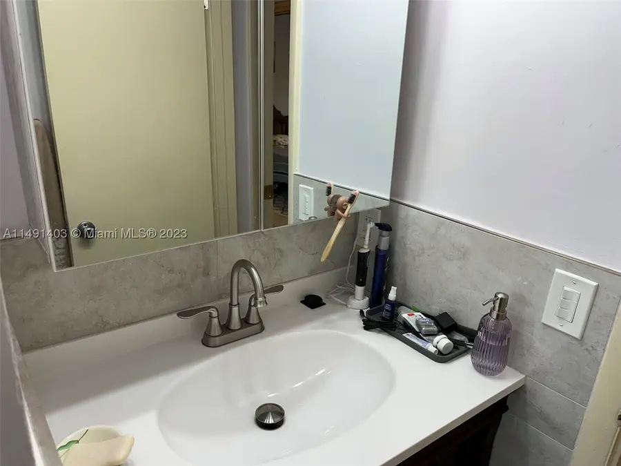 181 NE 14th #22B, Hallandale, FL 33009 - #3