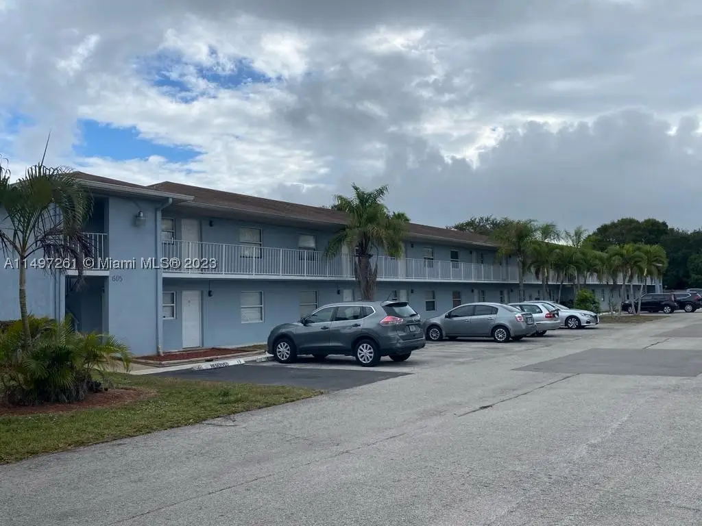 617 Ixoria #29, Fort Pierce, FL 34982 - #1
