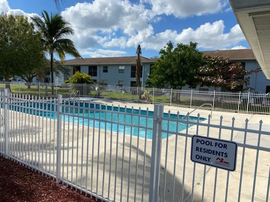 617 Ixoria #29, Fort Pierce, FL 34982 - #3