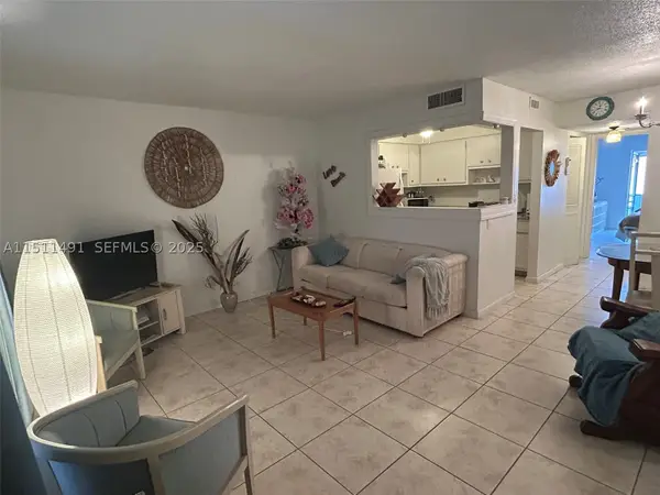 2901 NW 47th #344B, Lauderdale Lakes, FL 33313