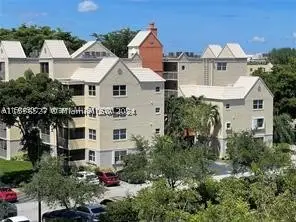 8255 Lake #204, Doral, FL 33166 - #2