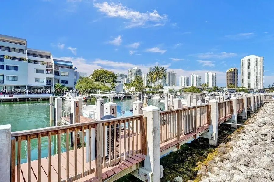 400 Kings Point #1219, Sunny Isles Beach, FL 33160 - #3