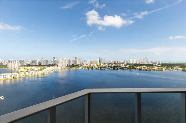 17301 Biscayne #L-PH-10, North Miami Beach, FL 33160