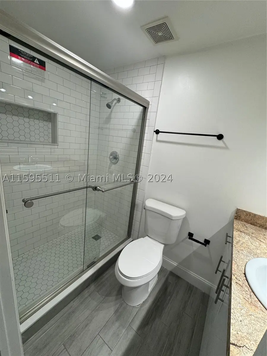 2050 SW 122nd #22, Miami, FL 33175 - #3