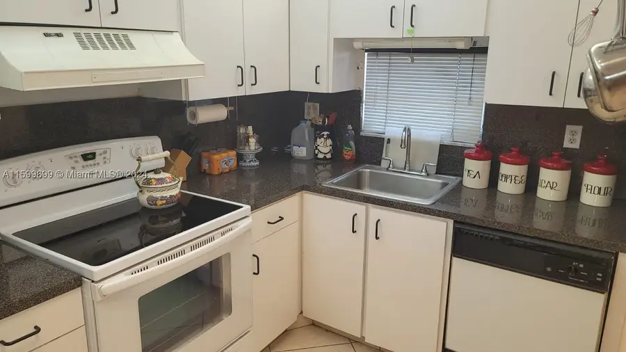 Address Withheld By Seller, Pembroke Pines, FL 33025 - #2