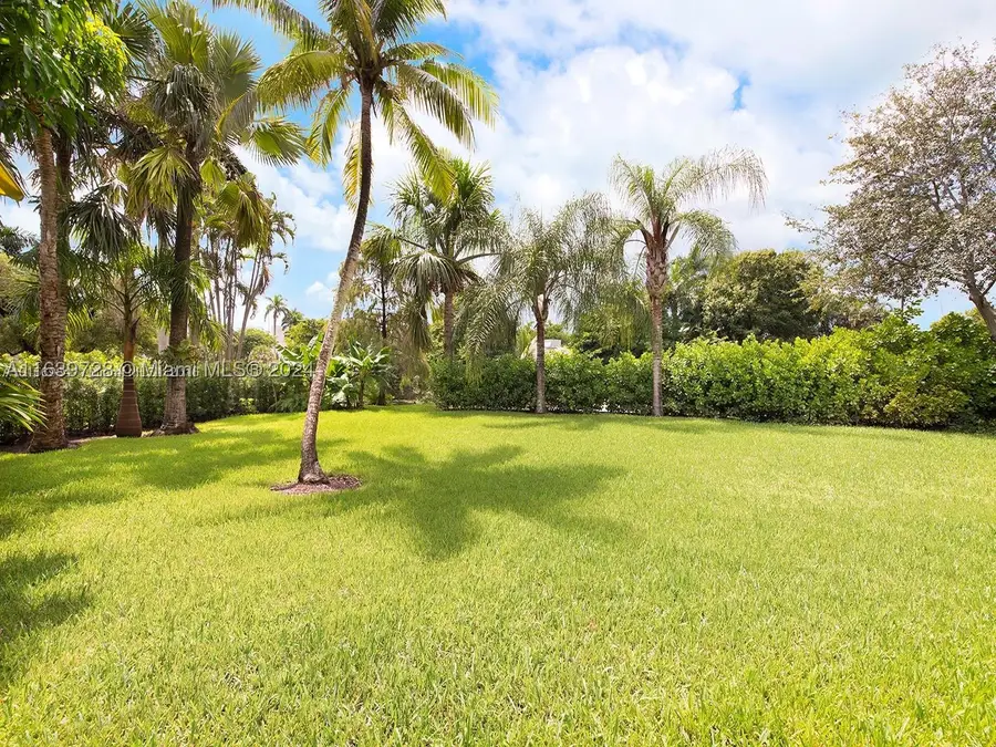 11140 Griffing, Biscayne Park, FL 33161 - #2