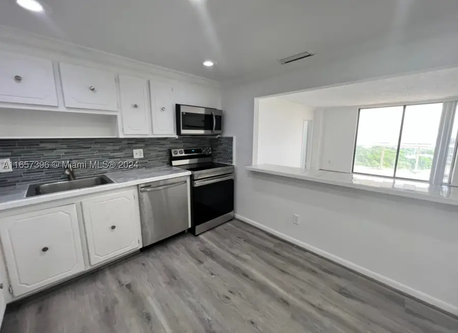 13499 Biscayne #1205, North Miami, FL 33181 - #3