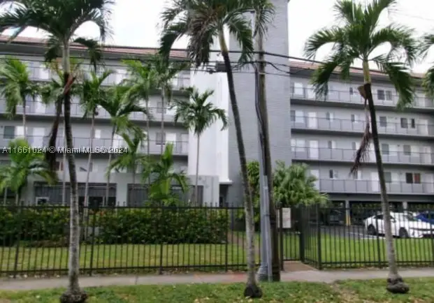 900 SW 84th #207A, Miami, FL 33144 - #1